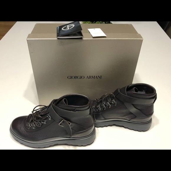 Giorgio Armani Other - Giorgio Armani Brown Leather Ankle Boots